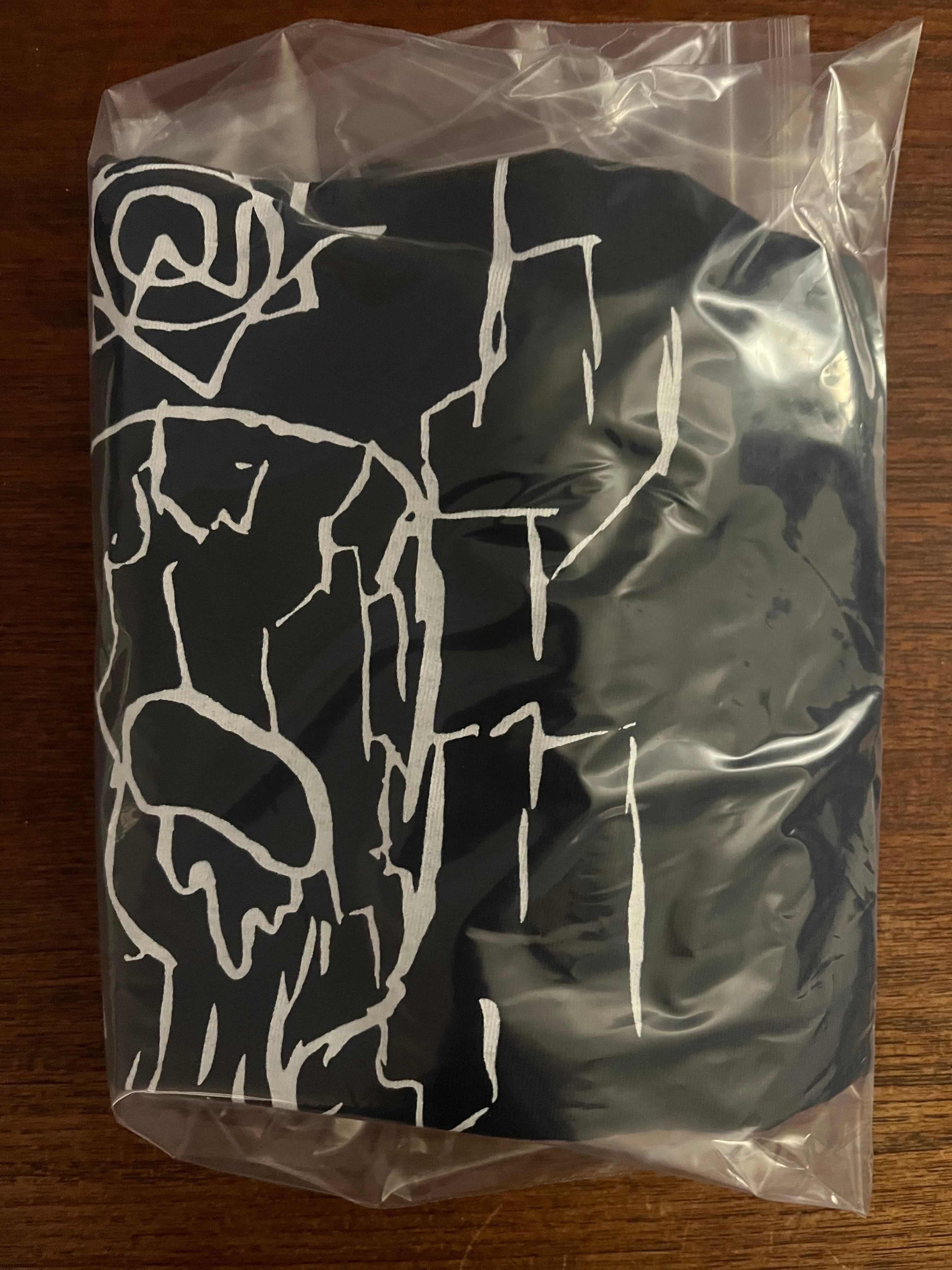 HalfSkull T Shirt (LARGE AND XL)